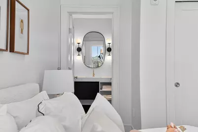 559 East Broadway, Boston, MA 02127 - Photo 24