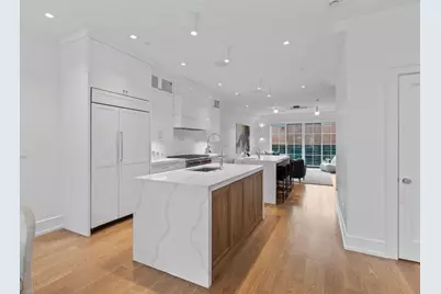 561 East Broadway, Boston, MA 02127 - Photo 4