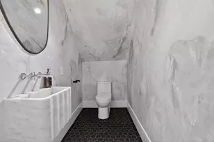 559 E Broadway, Boston, MA 02127 - Photo 40
