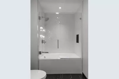 559 East Broadway, Boston, MA 02127 - Photo 26