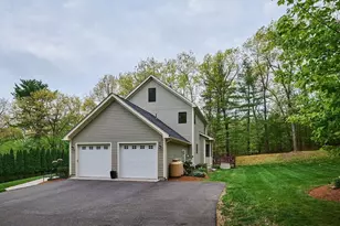246 Hadley St, South Hadley, MA 01075 - Photo 28