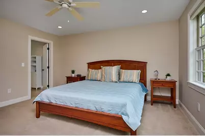 246 Hadley St, South Hadley, MA 01075 - Photo 16