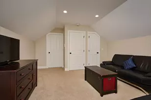 246 Hadley St, South Hadley, MA 01075 - Photo 28