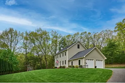 246 Hadley St, South Hadley, MA 01075 - Photo 2