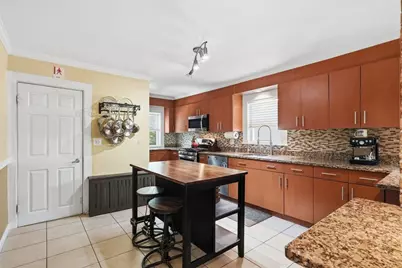 139 Sycamore St. #139, Belmont, MA 02478 - Photo 6