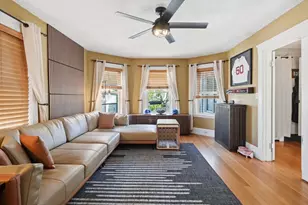 139 Sycamore St, Belmont, MA 02478 - Photo 2