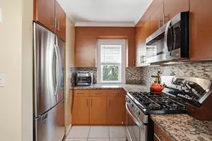 139 Sycamore St, Belmont, MA 02478 - Photo 8