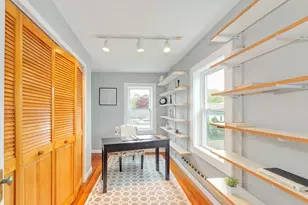 41 Mt Hope St, Boston, MA 02131 - Photo 8