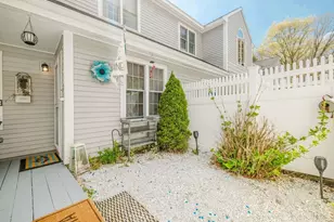 125 Highland St, Taunton, MA 02780 - Photo 8