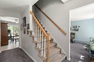 9 Lois Ln, Holland, MA 01521 - Photo 8
