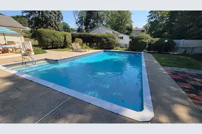 4 Anderson St, Peabody, MA 01960 - Photo 22