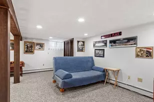 4 Anderson St, Peabody, MA 01960 - Photo 14