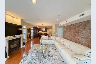 11 Gardner Road #3, Cambridge, MA 02139 - Photo 4