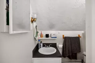 31 Conant St, Provincetown, MA 02657 - Photo 26