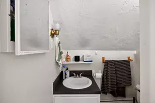 31 Conant St, Provincetown, MA 02657 - Photo 26