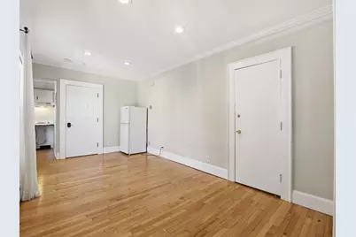50 Columbus Ave #5, Somerville, MA 02143 - Photo 2