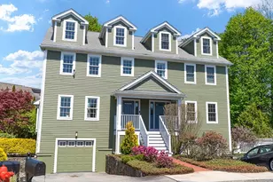 7 Sherman Pl, Winchester, MA 01890 - Photo 2