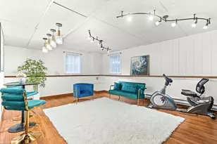 7 Sherman Pl, Winchester, MA 01890 - Photo 28