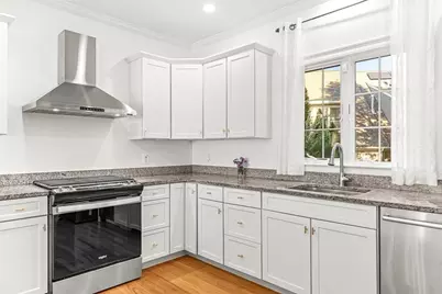 7 Sherman Place #7, Winchester, MA 01890 - Photo 10