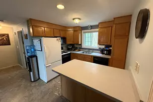 18 A St, Wrentham, MA 02093 - Photo 2