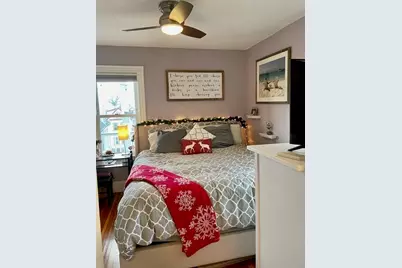 30 Tuttle St #3, Boston, MA 02125 - Photo 10