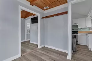 10R Barnes St, Wareham, MA 02571 - Photo 12