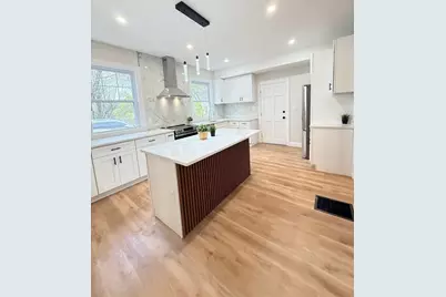 60 Montclair Ave, Quincy, MA 02171 - Photo 8