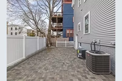 17 Cameron Avenue #17, Cambridge, MA 02410 - Photo 8