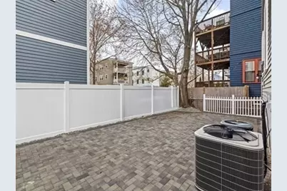 17 Cameron Avenue #17, Cambridge, MA 02410 - Photo 6