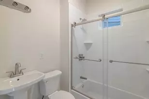 17 Cameron Ave, Cambridge, MA 02410 - Photo 28