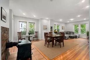14 Center St, Watertown, MA 02472 - Photo 4