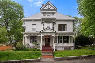 14 Center St, Watertown, MA 02472 - Photo 1