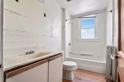 19 Francis St, Fitchburg, MA 01420 - Photo 22