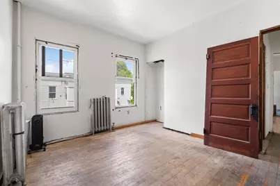 19 Francis St, Fitchburg, MA 01420 - Photo 16