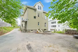 19 Francis St, Fitchburg, MA 01420 - Photo 24