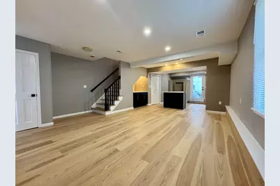 91 Bolton St #1, Boston, MA 02127 - Photo 2