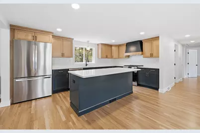 44 Wildbrook Road, Billerica, MA 01821 - Photo 2