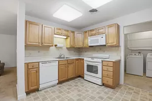 34 Meeting House Ln, Stow, MA 01775 - Photo 6