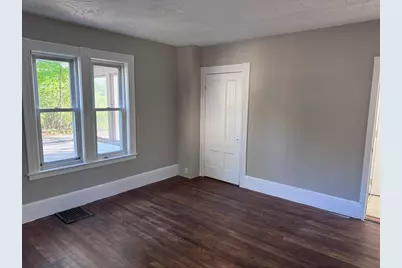 20 Buckminster St, Framingham, MA 01702 - Photo 8