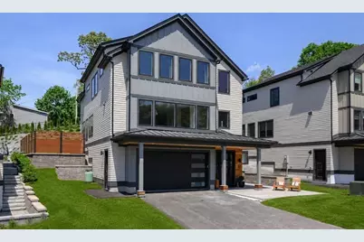11 Mary Kenney Way, Medford, MA 02155 - Photo 32