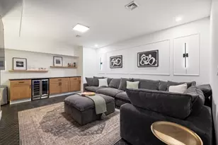 11 Mary Kenney Way, Medford, MA 02155 - Photo 8