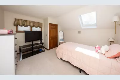 423 Goldthwaite Rd, Northbridge, MA 01588 - Photo 34