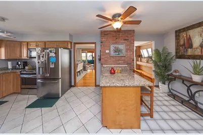 423 Goldthwaite Rd, Northbridge, MA 01588 - Photo 10