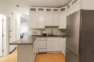 22 Irving St, Boston, MA 02114 - Photo 2