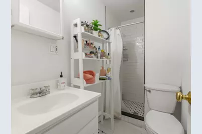 22 Irving St #2, Boston, MA 02114 - Photo 8