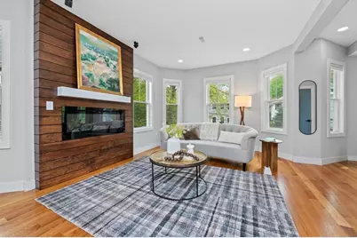 61 Paul Revere Rd #2, Arlington, MA 02476 - Photo 2