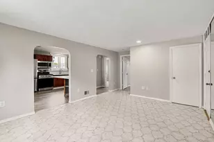 46 West St, Medford, MA 02155 - Photo 6