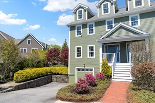 7 Sherman Pl, Winchester, MA 01890 - Photo 4