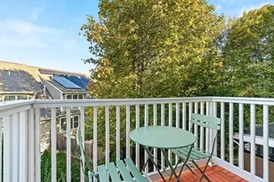 7 Sherman Pl, Winchester, MA 01890 - Photo 16