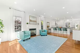 7 Sherman Pl, Winchester, MA 01890 - Photo 6